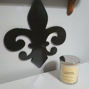 Bath and body works Sugared Lemon Zest single 8 oz candle